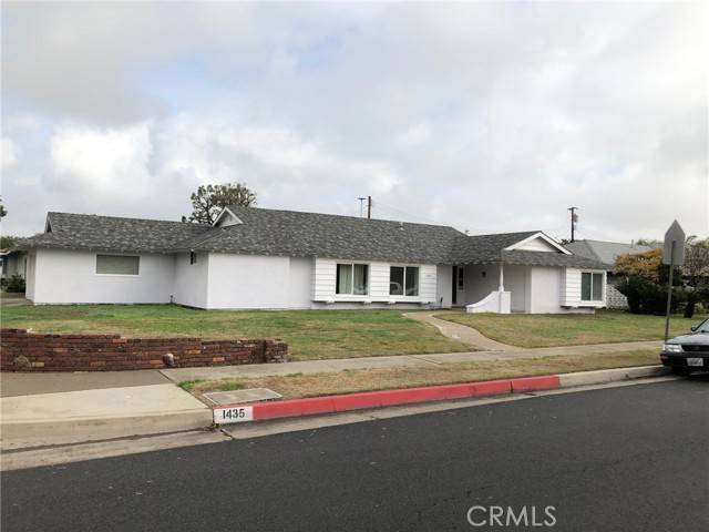Anaheim, CA 92801,1435 W Westmont Drive