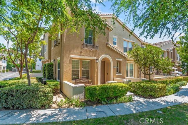 Eastvale, CA 91752,6363 Marbella Lane