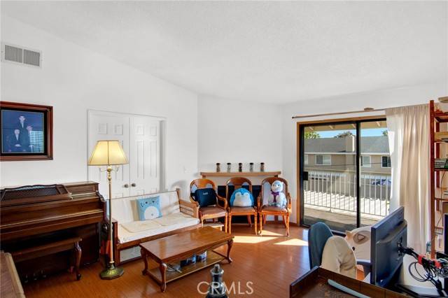 Tustin, CA 92780,1161 Packers Circle #CI102