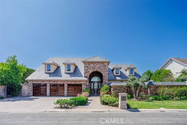 Villa Park, CA 92861,9772 Crestview Circle