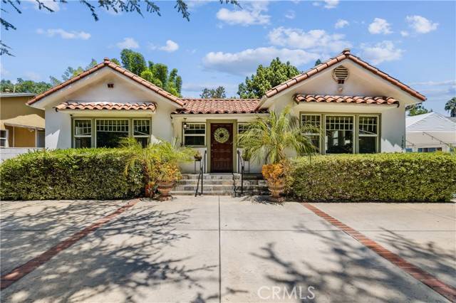 Van Nuys (los Angeles), CA 91401,13621 Erwin Street