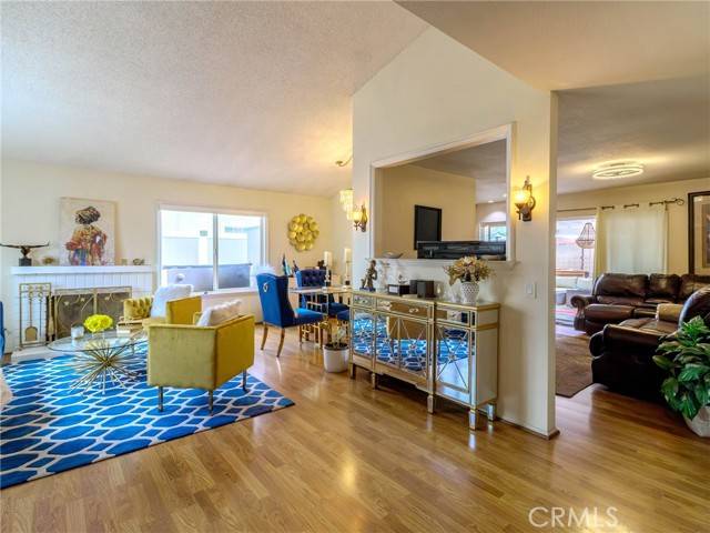 Santa Ana, CA 92704,2318 W Moore Ave