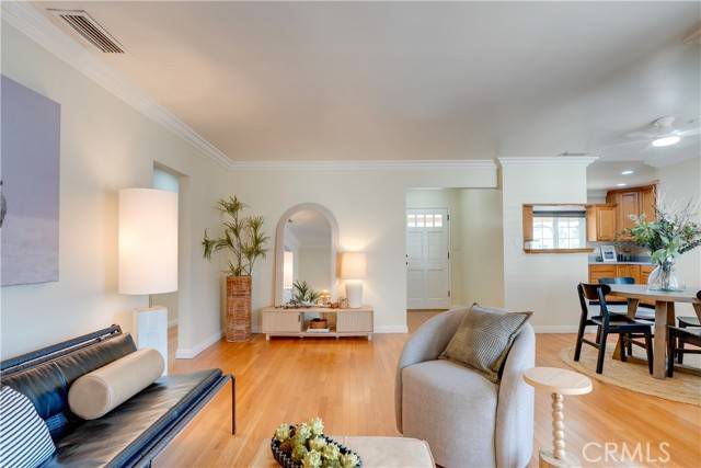 Long Beach, CA 90815,2725 Ladoga Avenue