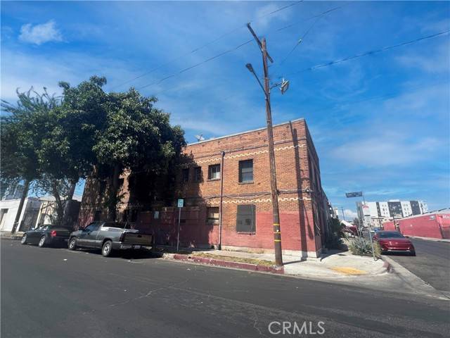Los Angeles, CA 90021,745 Stanford Avenue