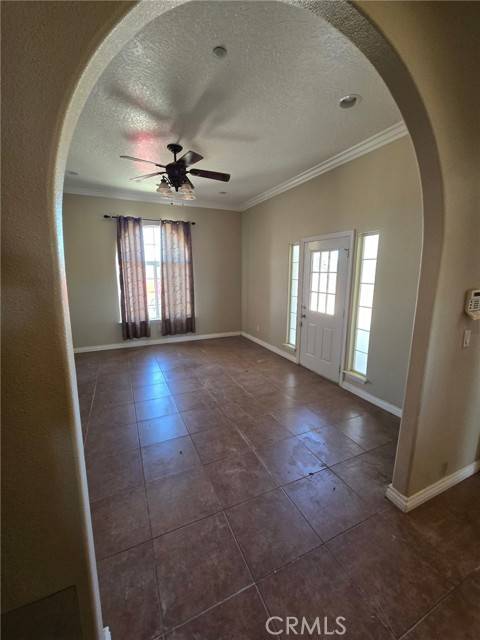 Oak Hills, CA 92344,10455 Cambria Road
