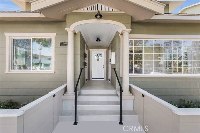 Long Beach, CA 90802,1904 E 2nd #B