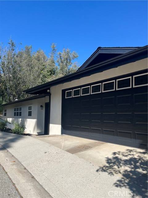 Glendale, CA 91207,1630 Puebla