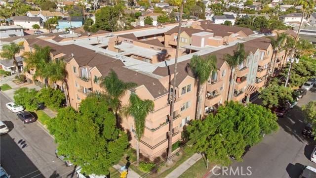 Long Beach, CA 90804,2507 E 15th #304