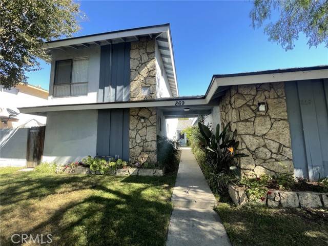 Orange, CA 92867,869 N Mallard