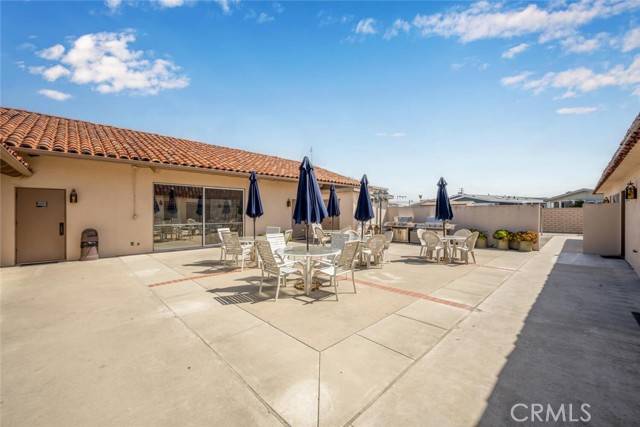 Huntington Beach, CA 92649,16222 Monterey Lane #285