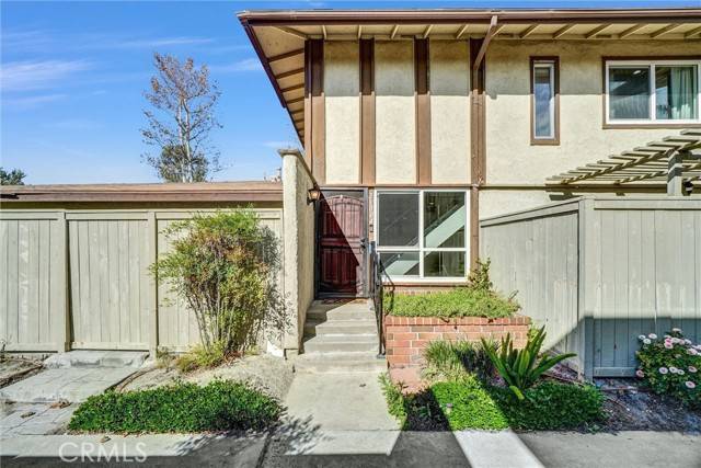 Mission Viejo, CA 92691,23004 Via Nuez