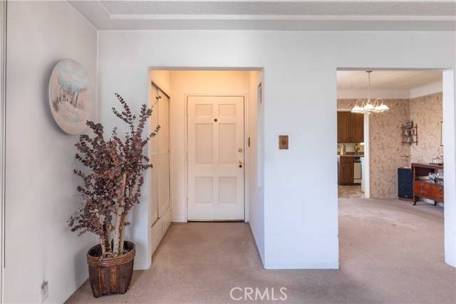 Los Angeles, CA 90047,2040 W 82nd Street