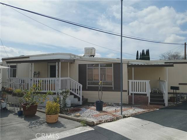 Duarte, CA 91010,1020 BRADBUORNE #82