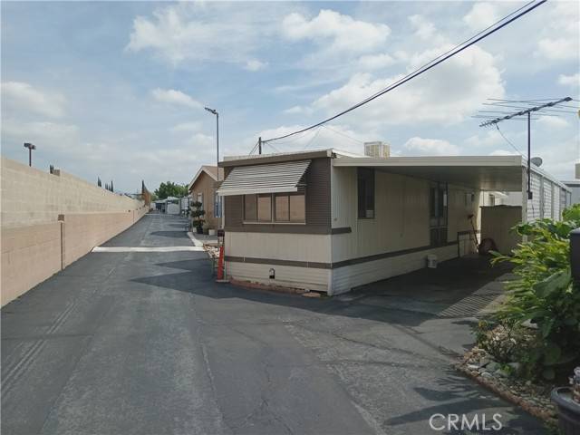 Duarte, CA 91010,1020 BRADBUORNE #82