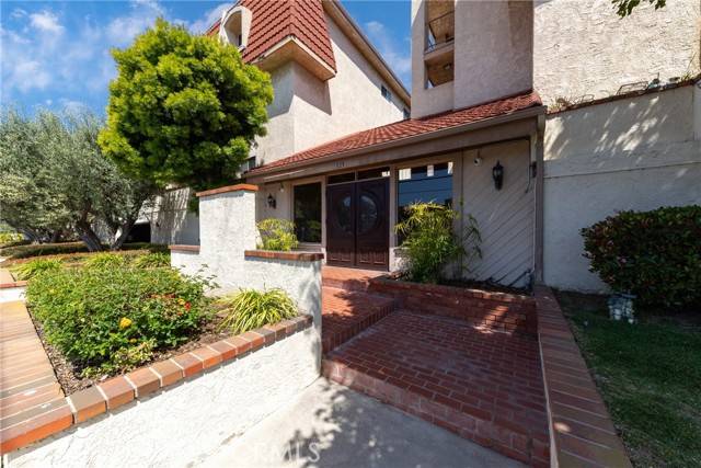 El Segundo, CA 90245,123 E Oak Avenue #306