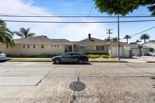 Long Beach, CA 90803,275 Belmont Avenue