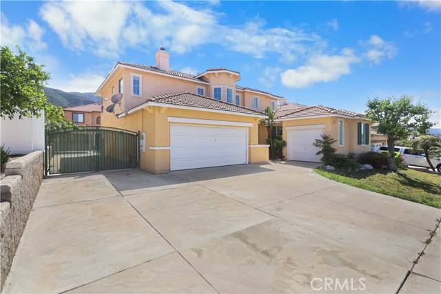Corona, CA 92882,842 W Orange Heights Lane