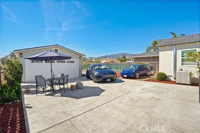 Azusa, CA 91702,211 N Pasadena Avenue