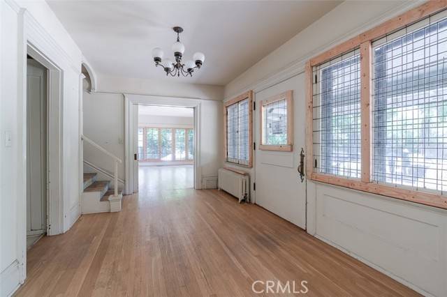 Pasadena, CA 91105,696 Saint John Avenue