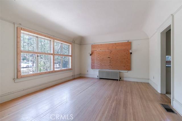 Pasadena, CA 91105,696 Saint John Avenue