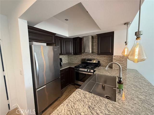 Stanton, CA 90680,7652 Cerritos Avenue #E