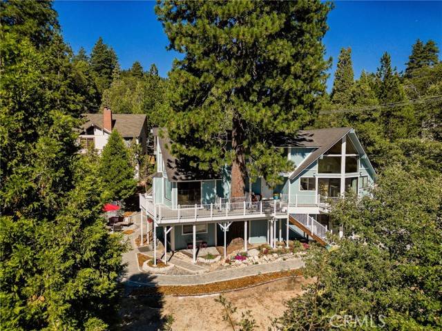 Lake Arrowhead, CA 92352,113 Brentwood Drive