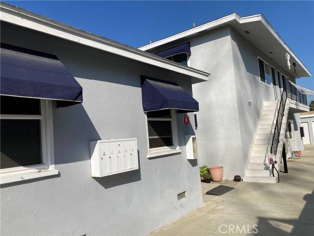 Redondo Beach, CA 90278,2607 Rockefeller Lane