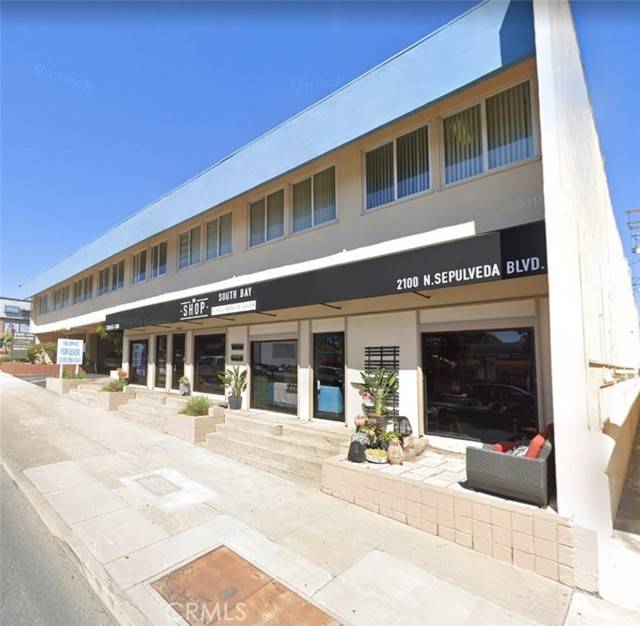 Manhattan Beach, CA 90266,2100 N Sepulveda Boulevard