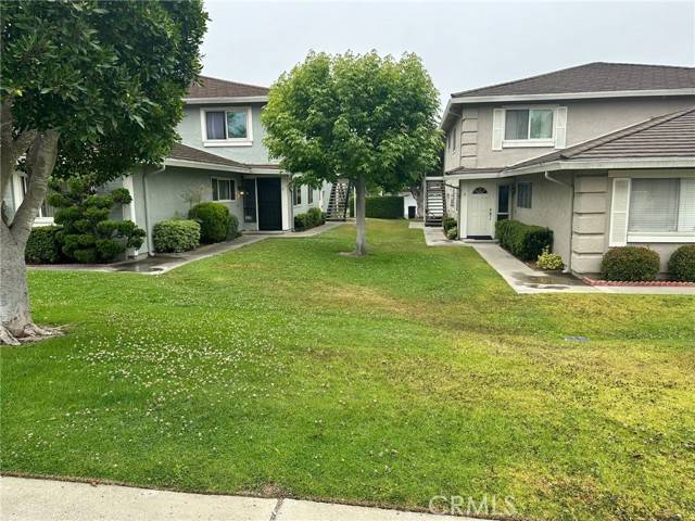 Carpinteria, CA 93013,1051 Bailard Avenue #2