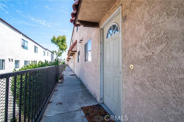 Inglewood, CA 90302,719 N Eucalyptus Avenue #18A