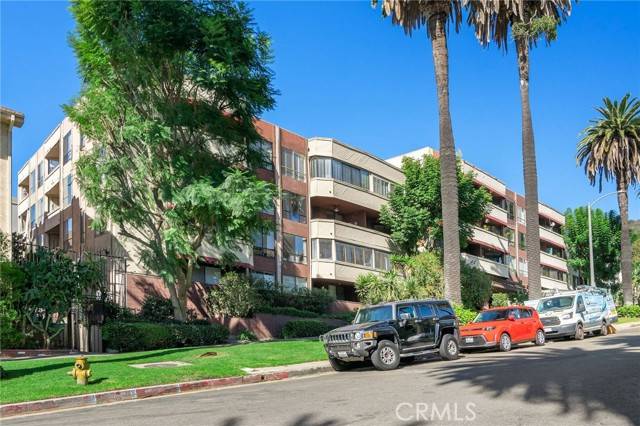 Los Angeles, CA 90046,1745 Camino Palmero Street #527