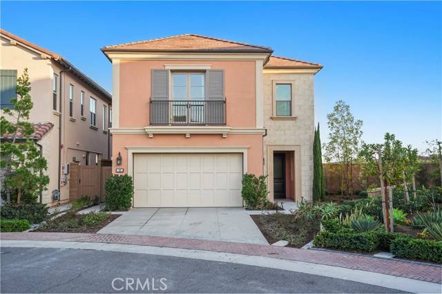 Irvine, CA 92618,118 Roundhouse