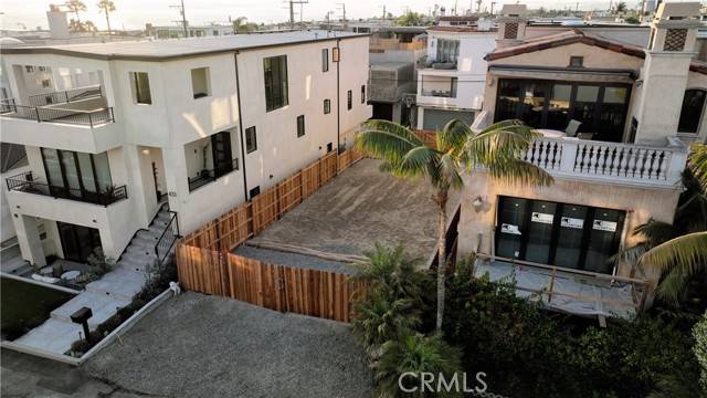 Manhattan Beach, CA 90266,437 29th Street