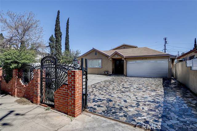 North Hollywood (los Angeles), CA 91606,6732 Farmdale Avenue