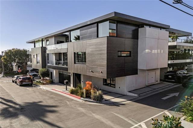 Manhattan Beach, CA 90266,405 26th Street