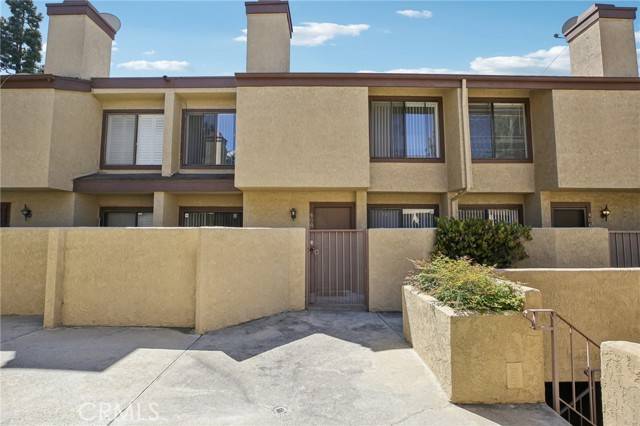 Carson, CA 90746,849 E Victoria Street #408