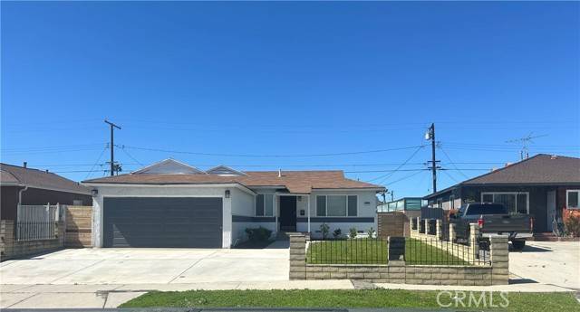 Compton, CA 90220,15419 S Visalia Avenue