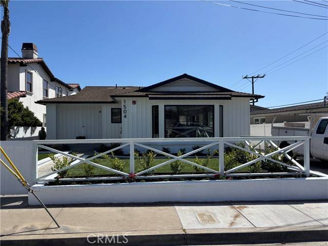 Manhattan Beach, CA 90266,1504 Mathews Avenue