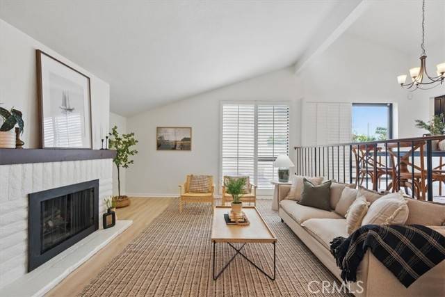 Redondo Beach, CA 90278,2707 Vanderbilt Ln #1
