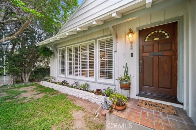 Sherman Oaks, CA 91423,4734 Buffalo Avenue