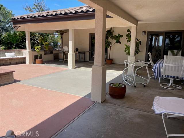 Granada Hills (los Angeles), CA 91344,16772 Knollwood Drive