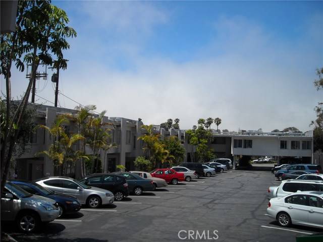 Manhattan Beach, CA 90266,2100 N Sepulveda Boulevard