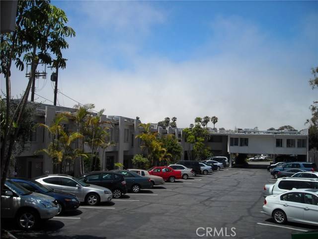 Manhattan Beach, CA 90266,2100 N Sepulveda Boulevard