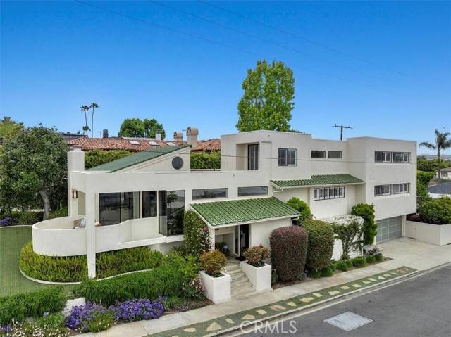 Manhattan Beach, CA 90266,1467 18th Street