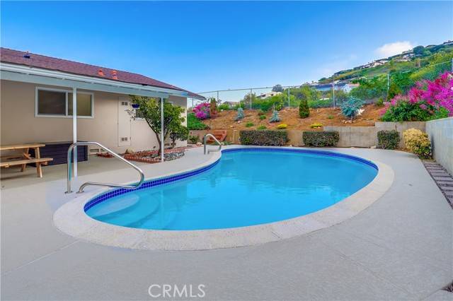 Rancho Palos Verdes, CA 90275,2978 Crownview Drive