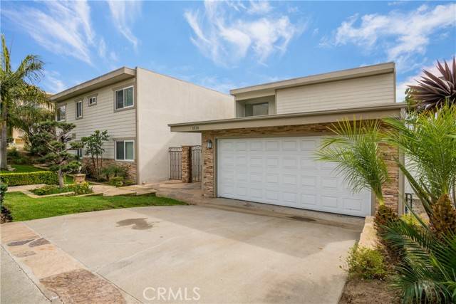 Redondo Beach, CA 90277,1318 Agate Street