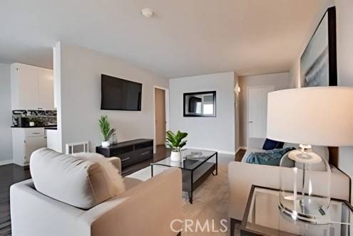 Redondo Beach, CA 90277,630 The Village #116