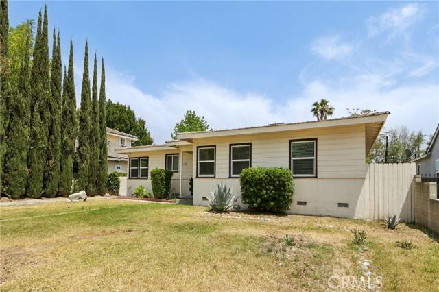 Arcadia, CA 91006,1120 Highland Oaks Drive