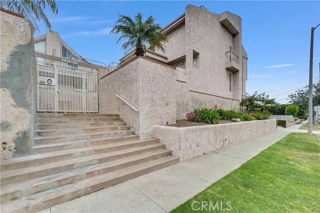 Torrance, CA 90504,3853 W 182nd Street