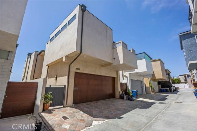 Hermosa Beach, CA 90254,2326 The Strand